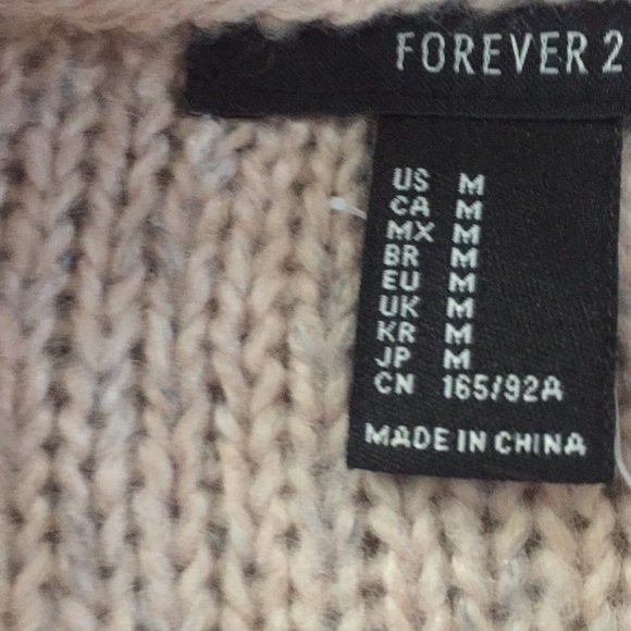Forever 21 medium knitted sweater - Picture 2 of 3
